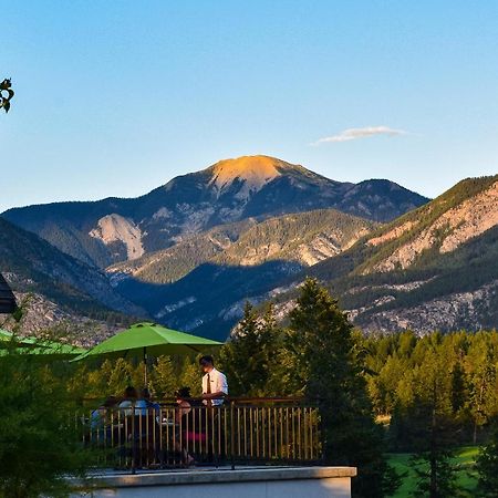 Headwaters Lodge At Eagle Ranch Resort Invermere Εξωτερικό φωτογραφία